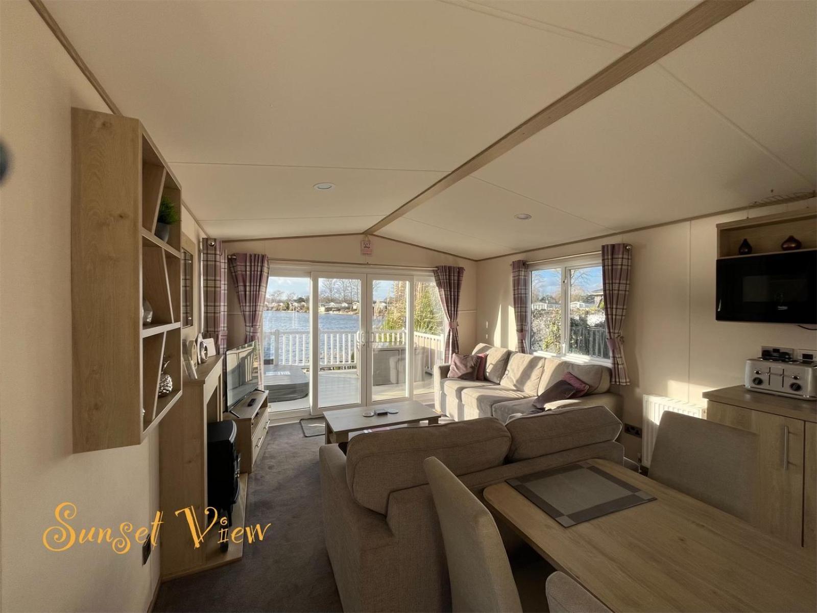 Tattershall Lakes Sunset View Caravan Lakeside, Hot Tub, Garden, Private Fishing Peg & Wifi Exterior photo